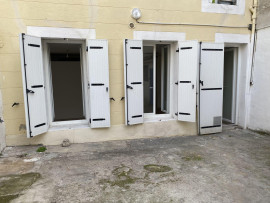 
                                                                                        Location
                                                                                         T2 avec extérieur 7 eme quartier catalans