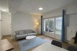 
                                                                                        Location
                                                                                         T2 avec Jardin