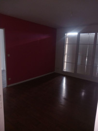 
                                                                                        Location
                                                                                         T2  avec place de parking privative