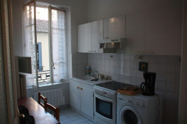 
                                                                                        Location
                                                                                         T2 bis 54m² angle lacassagne rue Turbil