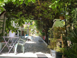 
                                                                                        Location
                                                                                         T2 cosy refait à neuf – Jardin & terrasse – 15 min