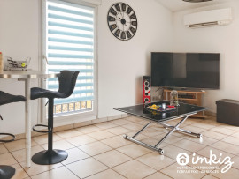 
                                                                                        Vente
                                                                                         T2 de 48 m², dernier étage avec terrasse de 20 m²