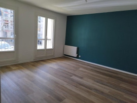 
                                                                                        Location
                                                                                         T2 disponible de suite