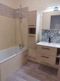 
                                                                                        Location
                                                                                         T2 disponible de suite