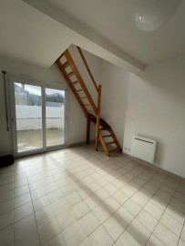 
                                                                                        Location
                                                                                         T2 Duplex atypique 40m² Nantes Erdre Rond Pt Paris