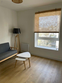 
                                                                                        Location
                                                                                         T2 duplex meublé 29m²  rénové Canclaux