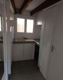 
                                                                                        Location
                                                                                         T2 en duplex à Talence Cauderès