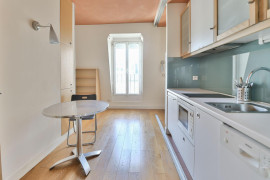 
                                                                                        Vente
                                                                                         T2 entre Val de Grace et jardin Luxembourg