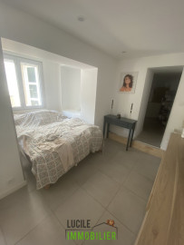 
                                                                                        Location
                                                                                         T2 Liancourt