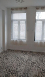 
                                                                                        Location
                                                                                         T2 Lille Fives