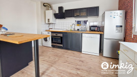 
                                                                                        Vente
                                                                                         T2 lumineux avec terrasse et garage boxé