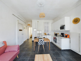 
                                                                                        Location
                                                                                         T2 / Marseille 2e