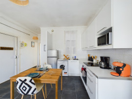 
                                                                                        Location
                                                                                         T2 / Marseille 2e