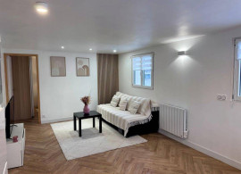 
                                                                                        Location
                                                                                         T2 meublé 34m² rénové lumineux avec jardin