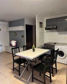 
                                                                                        Location
                                                                                         T2 meublé 37 m² à AGDE T2 Terrasse Jardin Parking