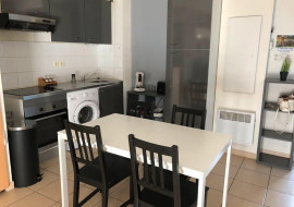 
                                                                                        Location
                                                                                         T2 meublé 37 m² à AGDE T2 Terrasse Jardin Parking