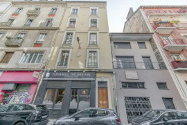 
                                                                                        Location
                                                                                         T2 meublé 42m² entièrement rénové