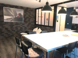 
                                                                                        Location
                                                                                         T2 meuble 48m² + terrasse + parking + cave