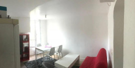 
                                                                                        Location
                                                                                         T2 meublé à 300 mètres métro Mairie de Clichy (92)