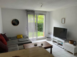 
                                                                                        Location
                                                                                         T2 meublé croix daurade