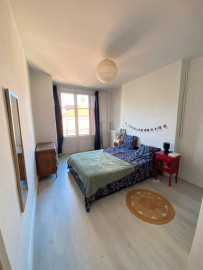 
                                                                                        Location
                                                                                         T2 meublé de 45m² à 10min à pied du centre ville