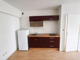 
                                                                                        Location
                                                                                         T2 meublé – le mans centre-ville – 30m² –