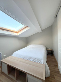 
                                                                                        Location
                                                                                         T2 meublé lumineux, rénovation soignée
