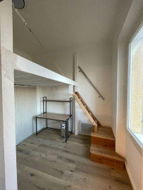 
                                                                                        Location
                                                                                         T2 meublé refait à neuf