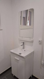 
                                                                                        Location
                                                                                         T2 meublé rénové