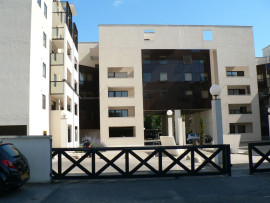 
                                                                                        Location
                                                                                         T2 meuble secteur Pellgrin proche  commodites