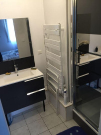 
                                                                                        Location
                                                                                         T2 Meublé situé dans la Rue Mourmant