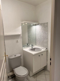 
                                                                                        Location
                                                                                         T2 MEUBLE Véritable « PEPITE » Rarissime
