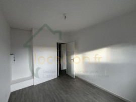 
                                                                                        Location
                                                                                         T2 proche de la gare de SAINT-QUENTIN