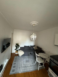 
                                                                                        Location
                                                                                         T2 proche la defense