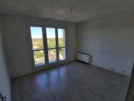 
                                                                                        Location
                                                                                         T2 propre et lumineux