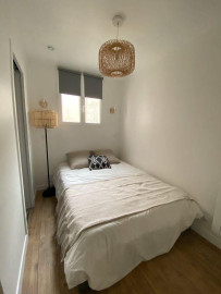 
                                                                                        Location
                                                                                         T2 refait à neuf - Paris 17