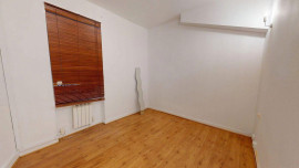 
                                                                                        Location
                                                                                         T2 rénové Compans Cafaralli