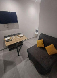 
                                                                                        Location
                                                                                         T2 situé en plein centre de Grenoble