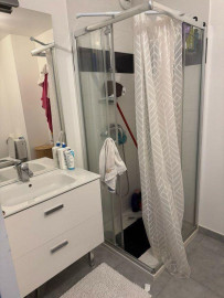 
                                                                                        Location
                                                                                         T2 tout compris et tout équipé centre d’Annemasse