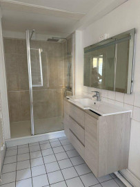 
                                                                                        Location
                                                                                         T2 Vieux Lille