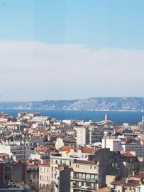 
                                                                                        Location
                                                                                         T2 vue magnifique sur la mer
