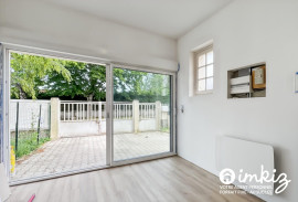 
                                                                                        Vente
                                                                                         T3/4 entièrement rénové à Saint-Orens / Marqueille