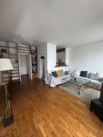 
                                                                                        Location
                                                                                         T3 - 55 m2 à Puteaux