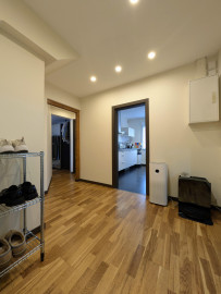 
                                                                                        Vente
                                                                                         T3  65m² traversant en RDC, luminosité et confort