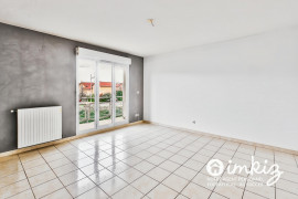 
                                                                                        Vente
                                                                                         T3 allée Abbé Lemire,  calme et ensoleillé.