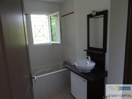
                                                                                        Vente
                                                                                         T3 avec balcon et deux places de parking