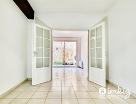 
                                                                                        Vente
                                                                                         T3 avec cour privative et parking