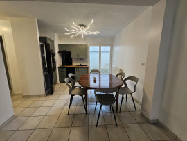 
                                                                                        Location
                                                                                         T3 avec grandes terrasses