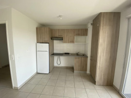 Location
T3 Cenon