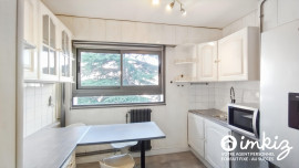 
                                                                                        Vente
                                                                                         T3 de 61m² balcons + 2 parkings avenue Lacassagne